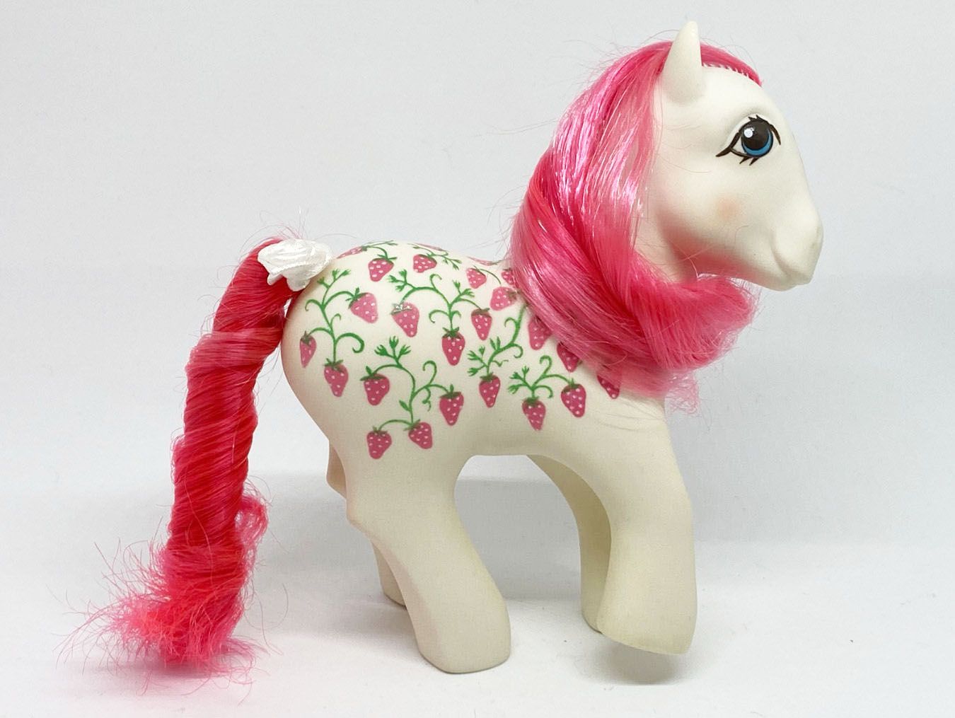 My Little Pony Gen 1 - Strawberry Fair (aka Sugarberry)   (2)