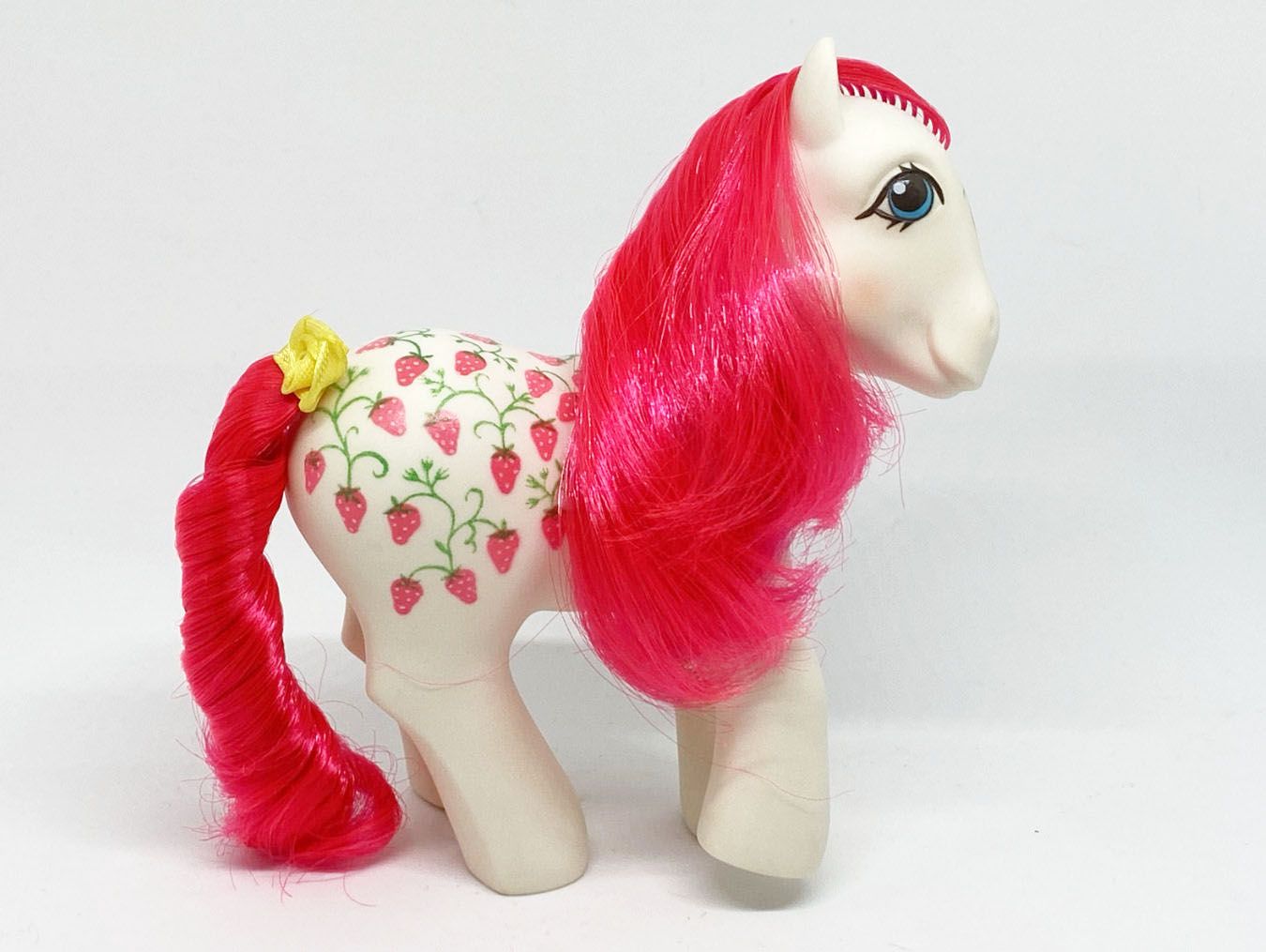 My Little Pony Gen 1 - Strawberry Fair (aka Sugarberry)   (3)