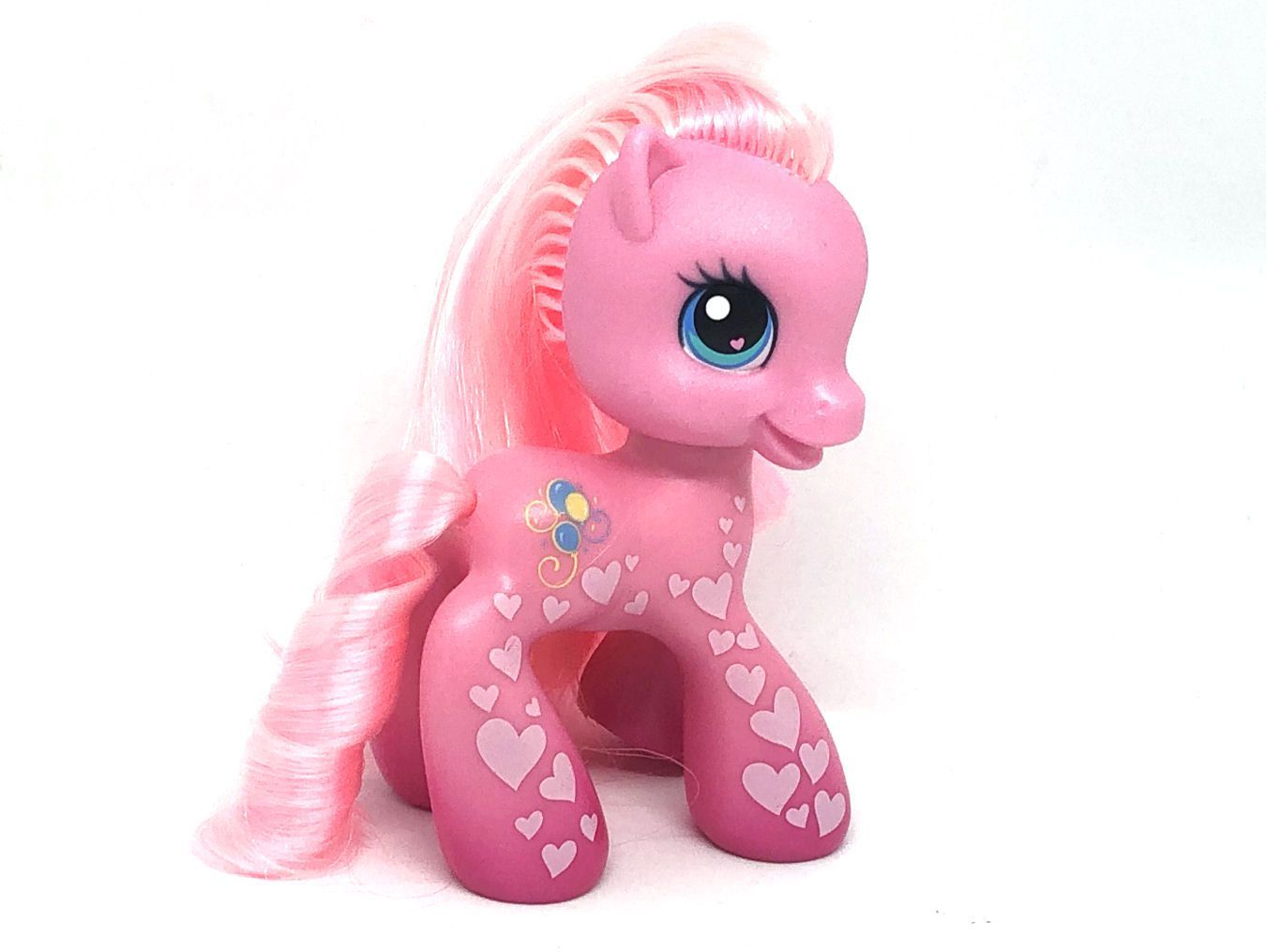 My Little Pony Gen 3.5 - Pinkie Pie  (Valentine’s Day)  (1)