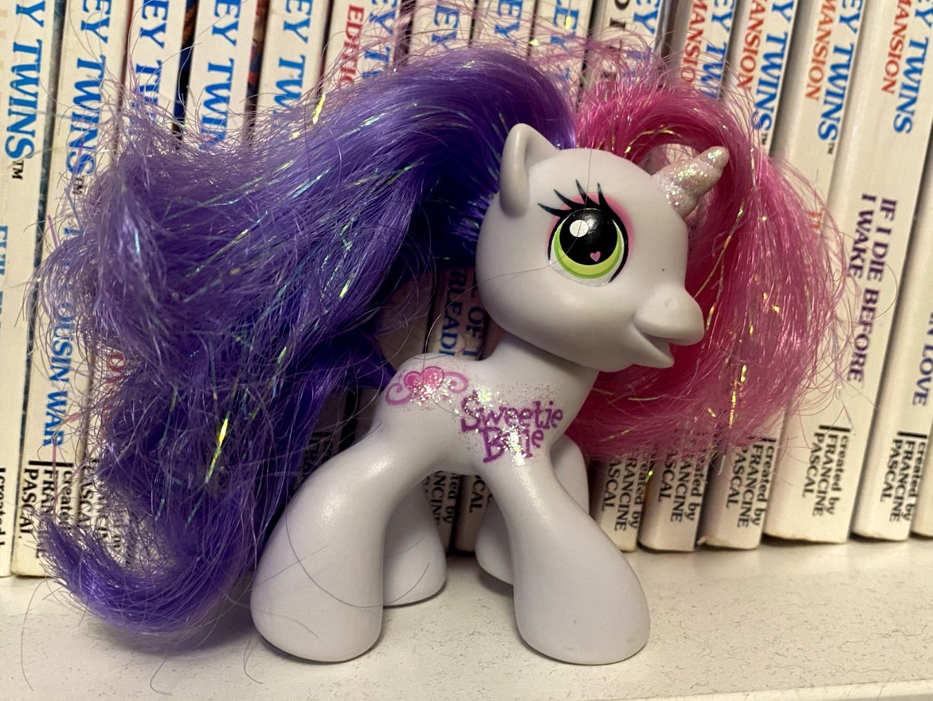 My Little Pony Gen 3.5 - Sweetie Belle    (1)