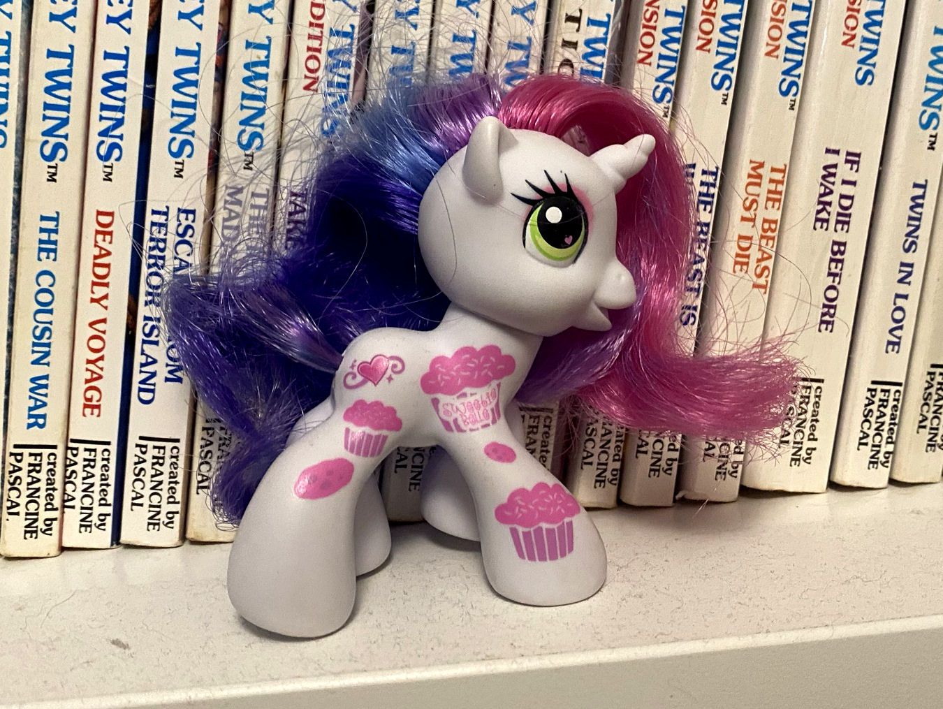 My Little Pony Gen 3.5 - Sweetie Belle    (2)