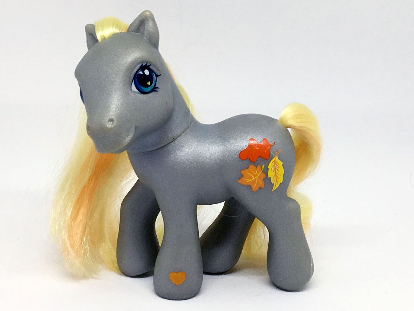 My Little Pony Gen 3 - Autumn Skye    (1)