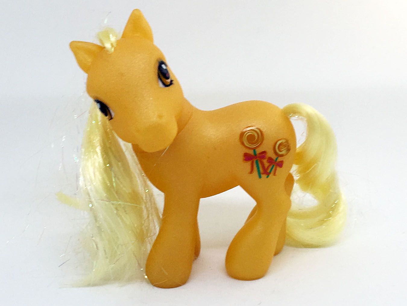 My Little Pony Gen 3 - Butterscotch    (2)