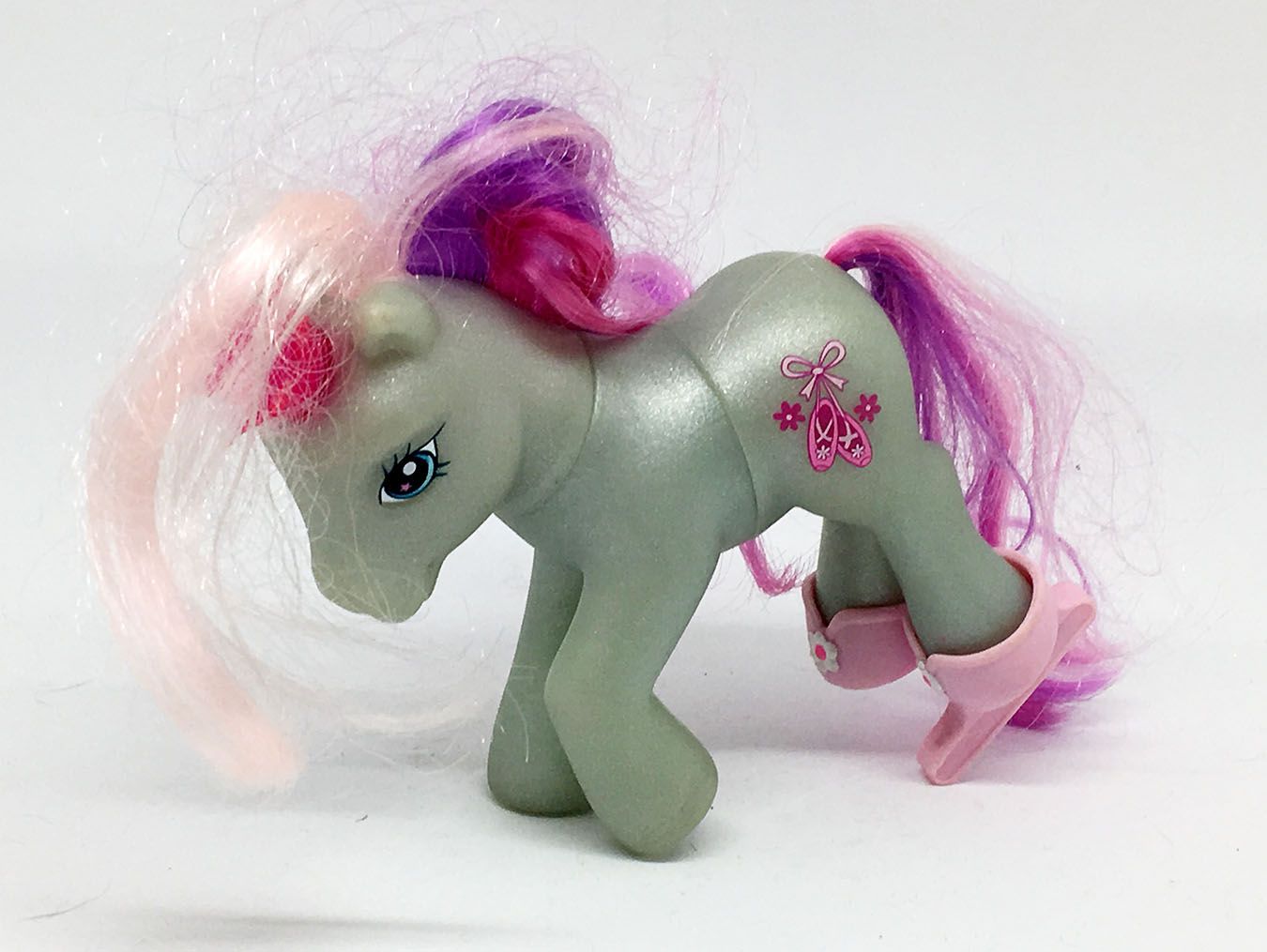 My Little Pony Gen 3 - Loop-de-la    (1)