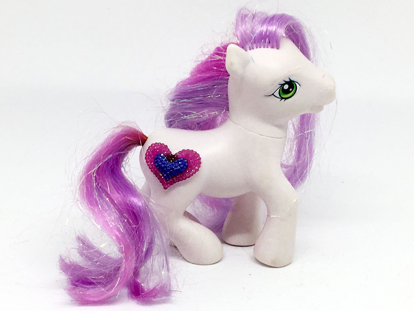 My Little Pony Gen 3 - Lovey Dovey    (3)