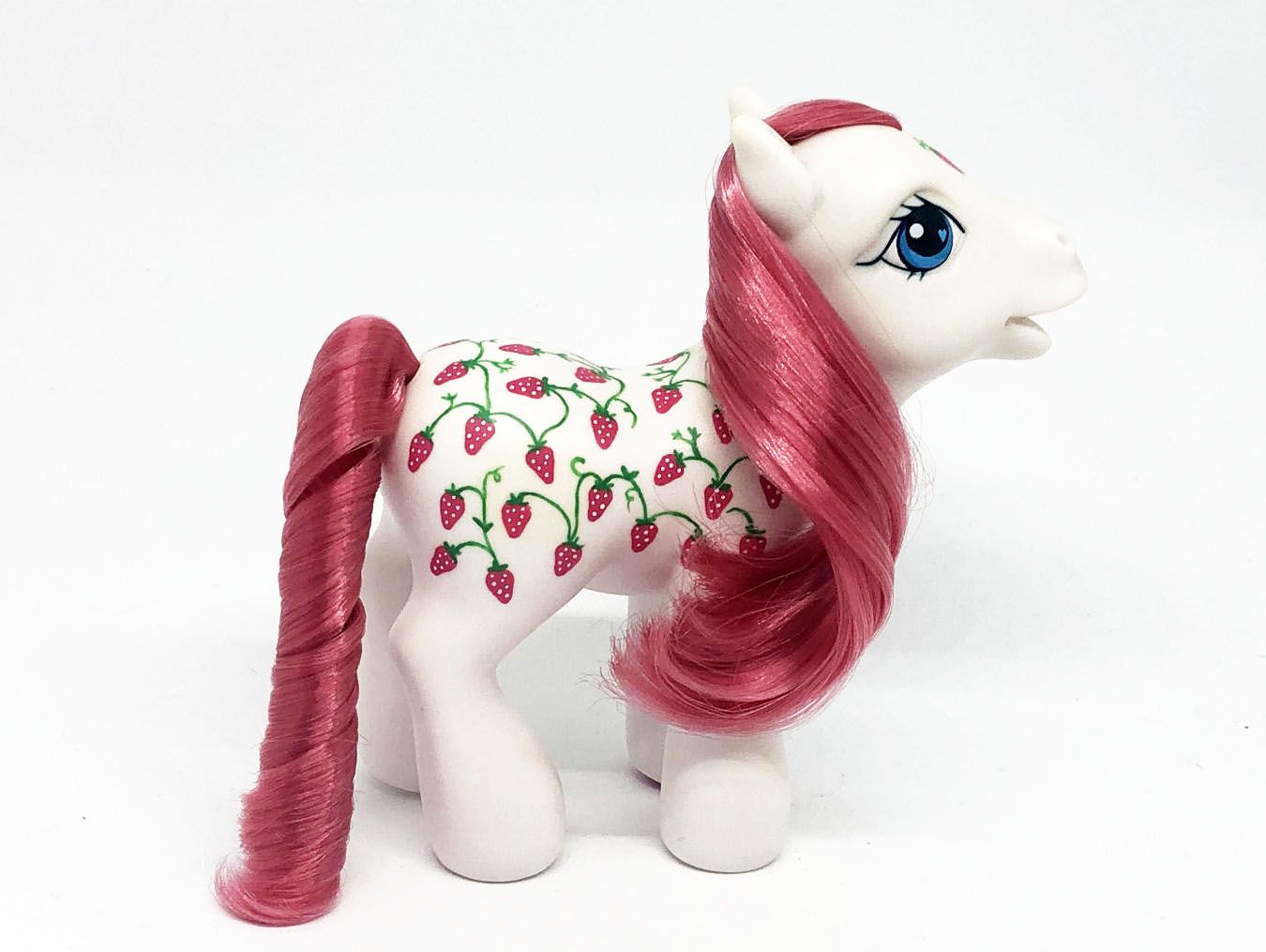 My Little Pony Gen 3 - Strawberry Fair (aka Sugarberry) (G3 - Strawberry Mousse)  (1)