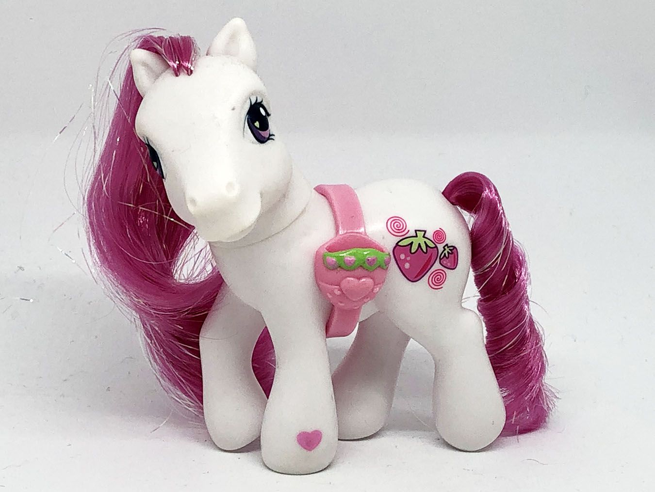 My Little Pony Gen 3 - Strawberry Swirl  (I)  (2)