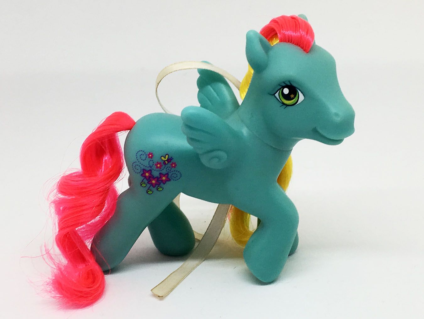 My Little Pony Gen 3 - Thistle Whistle    (1)