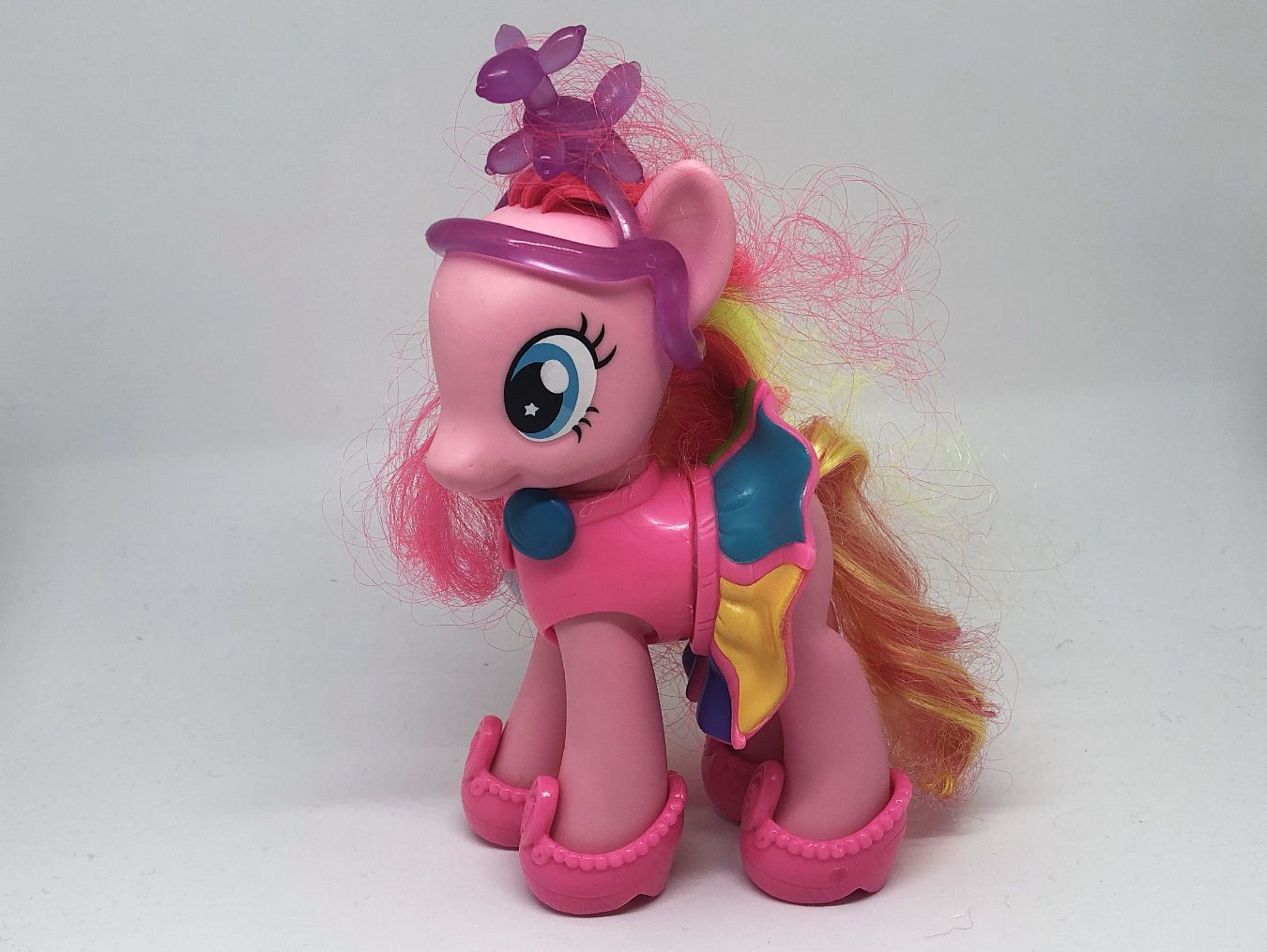 My Little Pony Gen 4 - Pinkie Pie  (Rainbow Power)  (1)