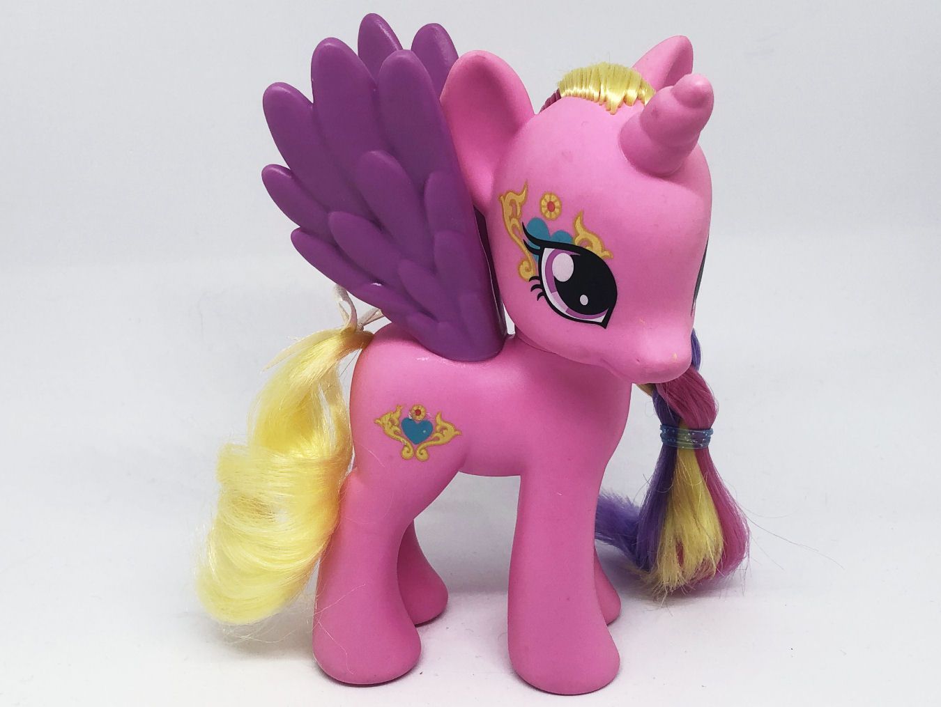 My Little Pony Gen 4 - Princess Cadance  (Fashion Style)  (2)
