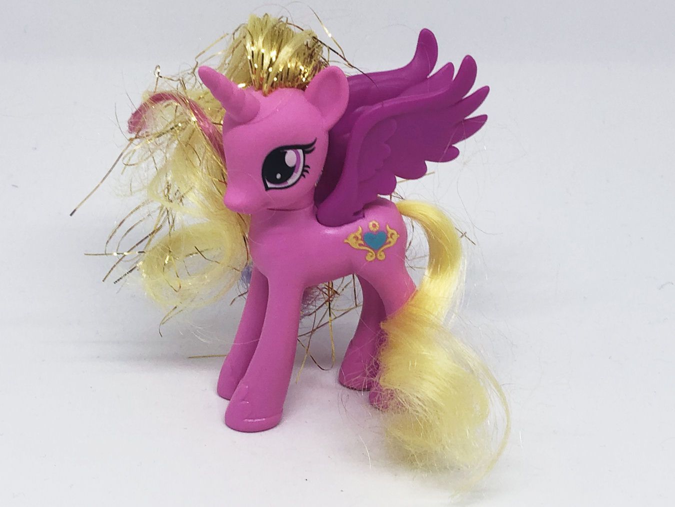 My Little Pony Gen 4 - Princess Cadance  (Wave II)  (1)