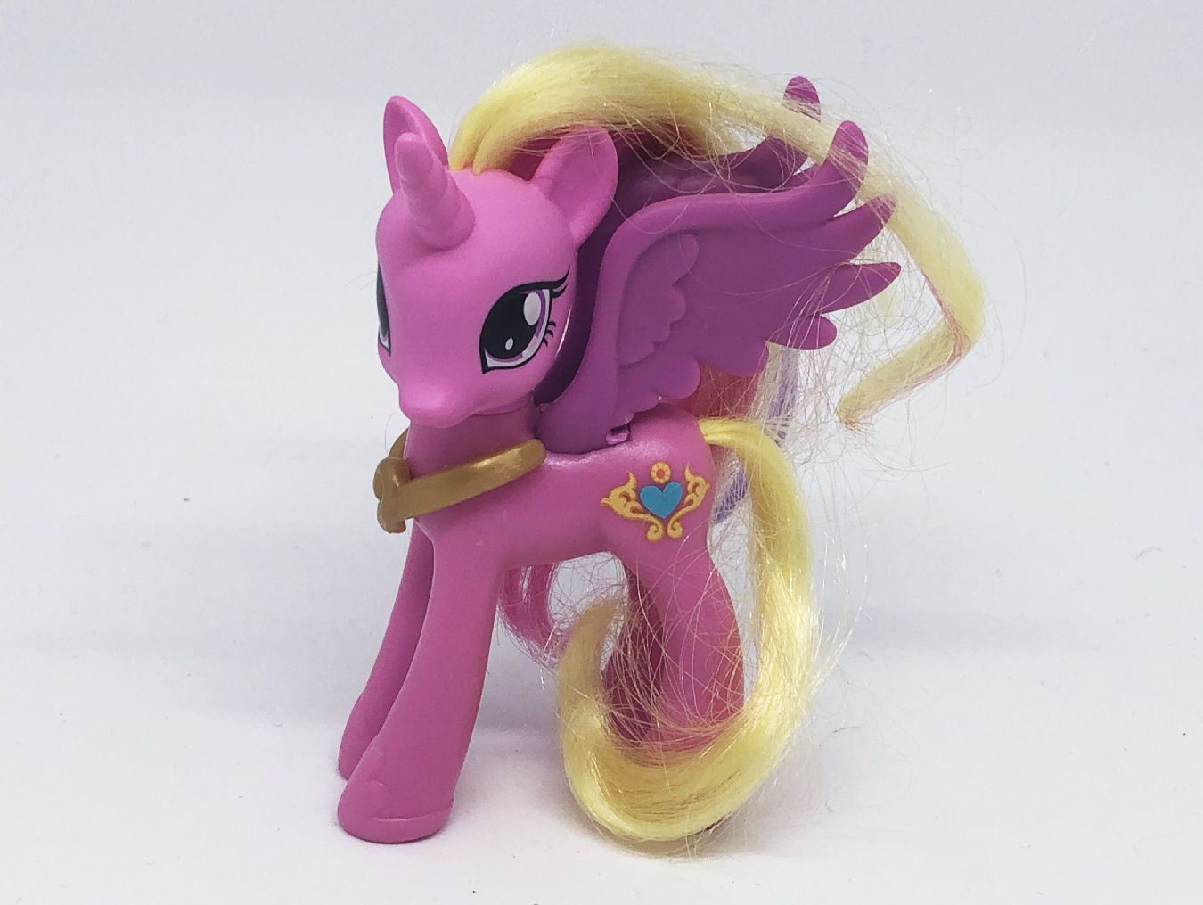 My Little Pony Gen 4 - Princess Cadance  (Wedding Castle)  (1)