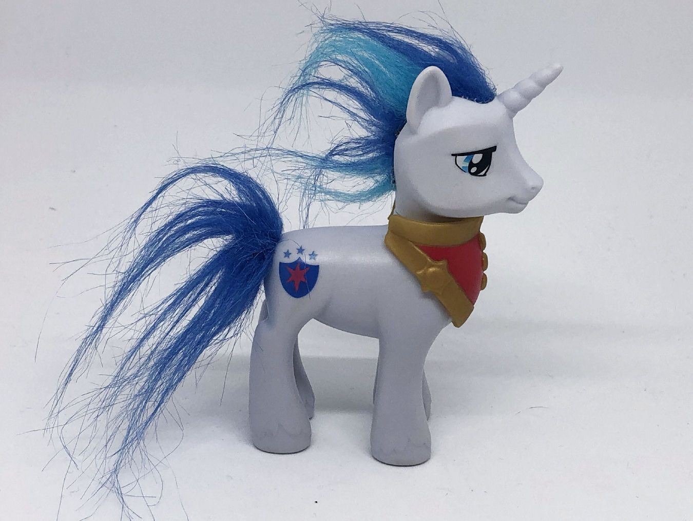 My Little Pony Gen 4 - Shining Armor  (Wedding Castle)  (1)