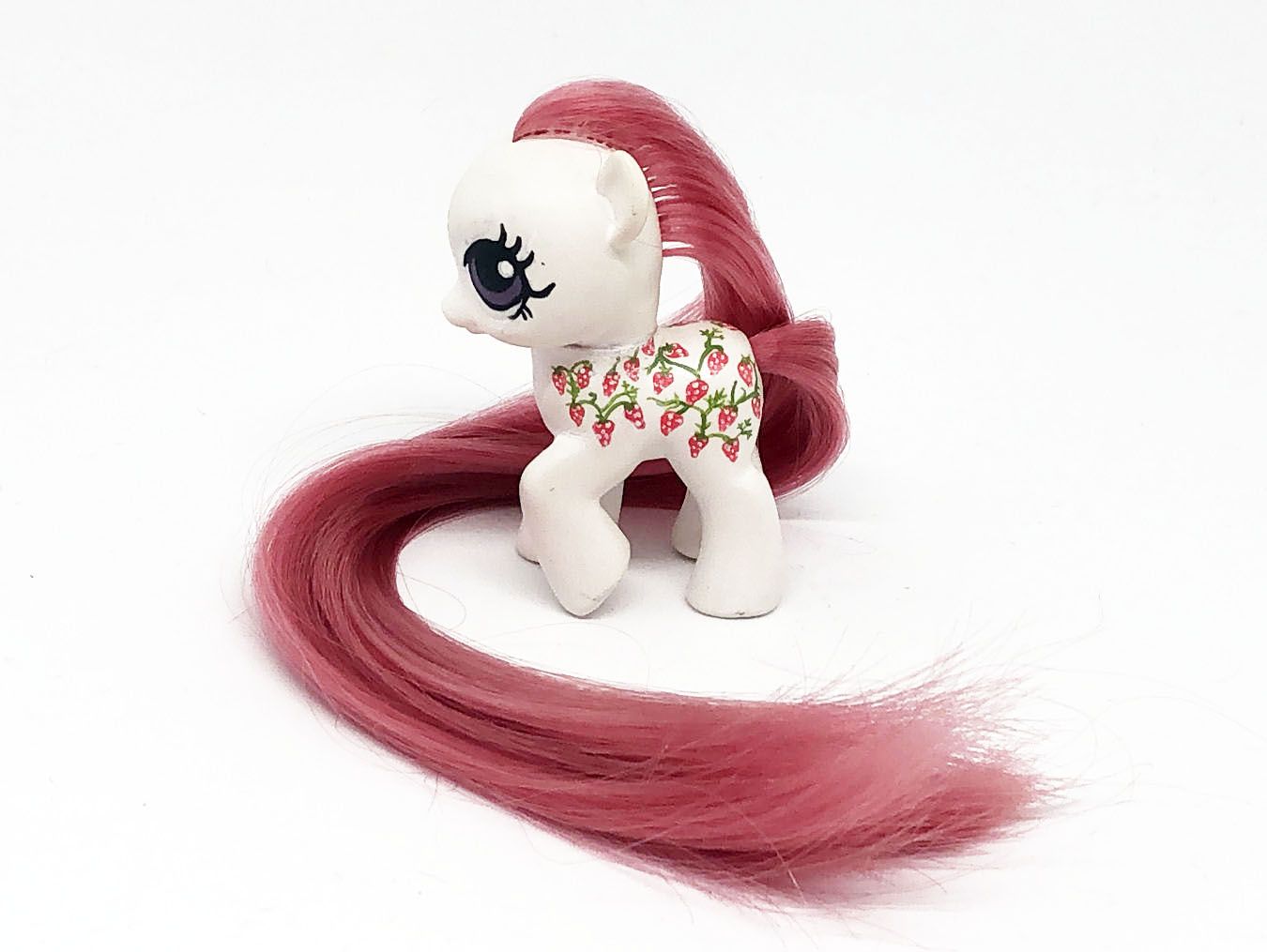My Little Pony Gen 4 - Baby Strawberry Fair (aka Sugarberry) (G1 to G4)  (1)
