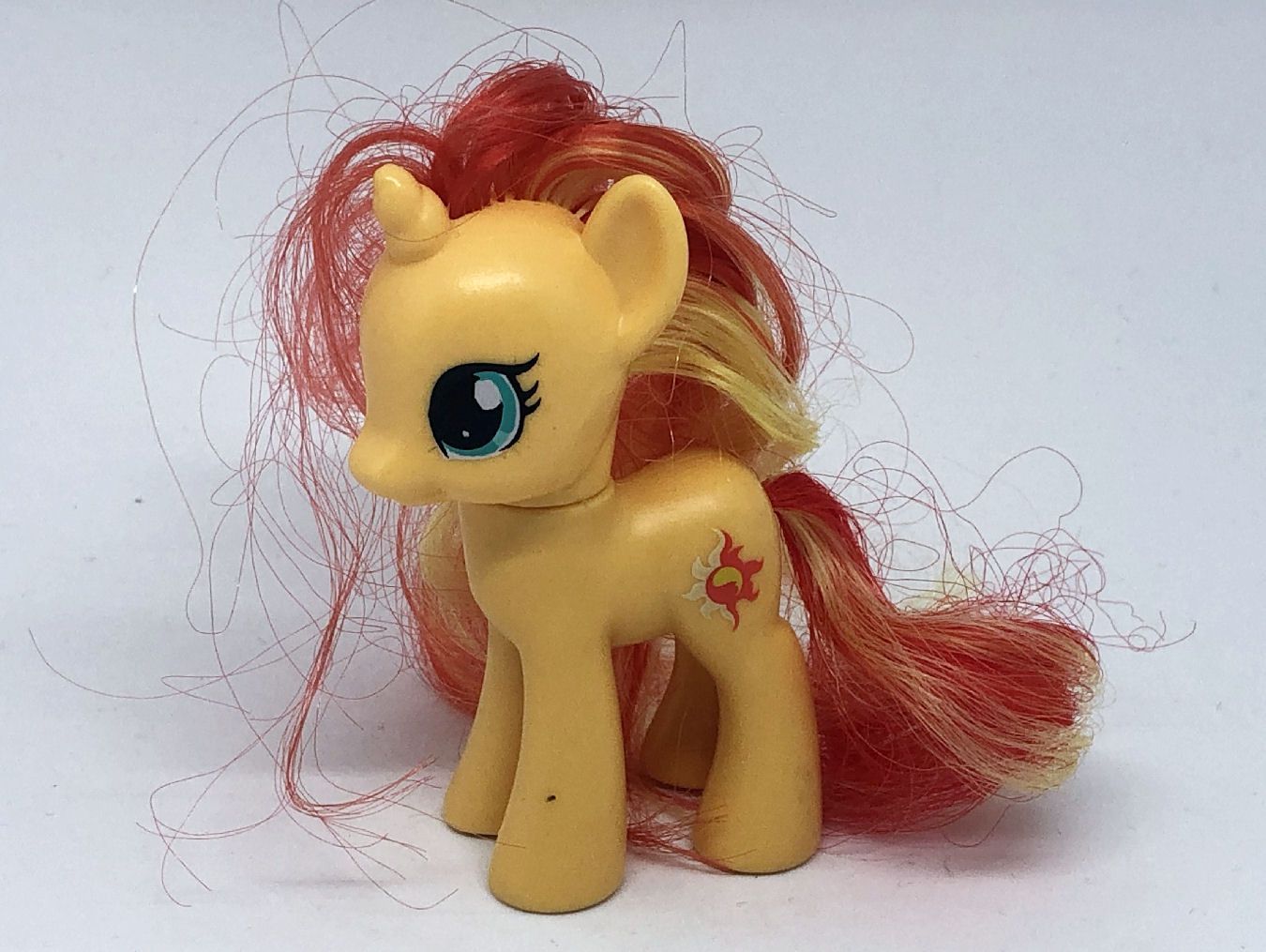 My Little Pony Gen 4 - Sunset Shimmer  (Masquerade)  (1)