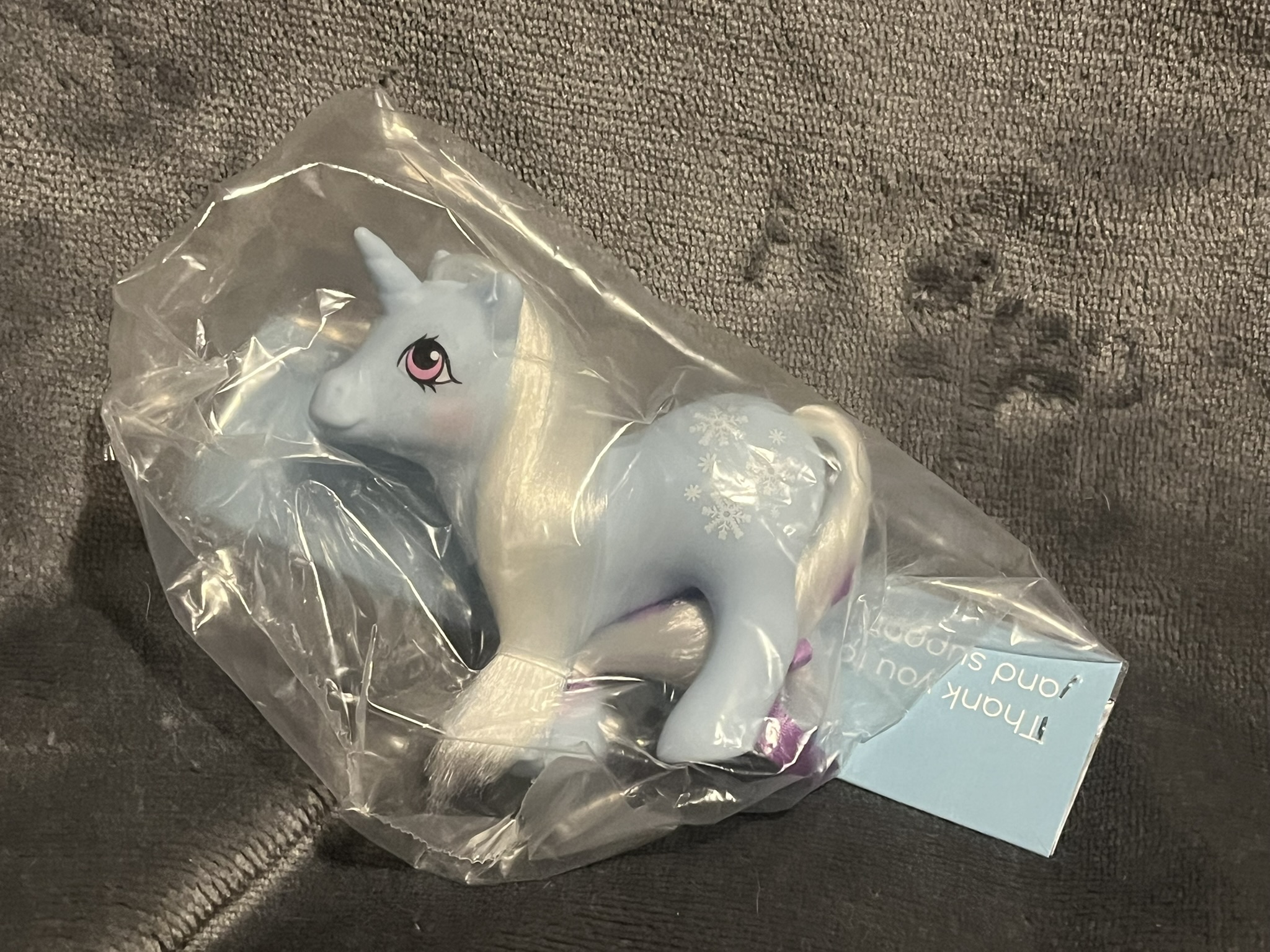 My Little Pony Gen HQG1C - Baby Winter    (1)