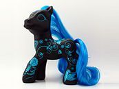 Art Pony (Blue/Black)